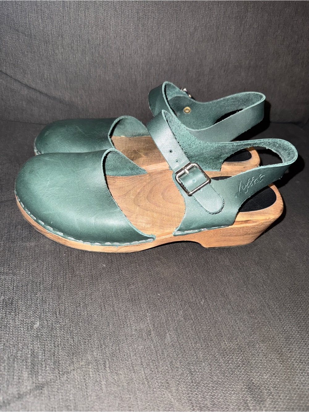 Lotta’s Leather Green Slingback Clog Sandals - Women